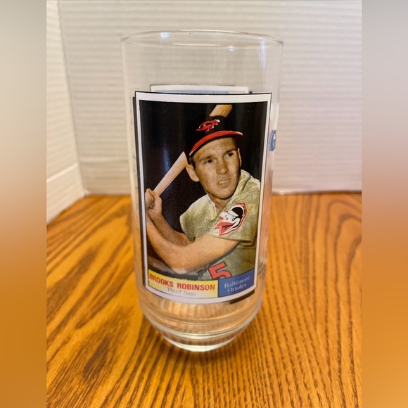Brooks Robinson 1993
McDonalds All Time
Greatest MLB Team
Glass - Picture 1 of 6
